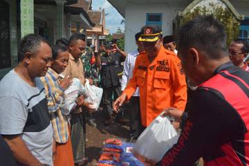 Bupati Bondowoso Tinjau 269 Rumah Terdampak Puting Beliung