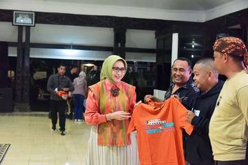 Bunda Indah: Literasi Media Penjaga Identitas Bangsa