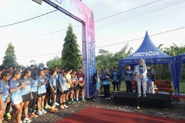 Bupati Lumajang Lepas Fun Run Sakmblayune