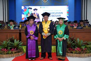  UIN KHAS Jember Kukuhkan Guru Besar 