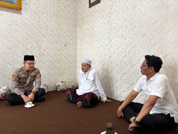 Kapolres Bayu Silaturahmi ke Kediaman Ketua MUI 