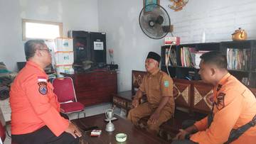 BPBD Lumajang Himbau Warga di Pesisir Pantai Selatan