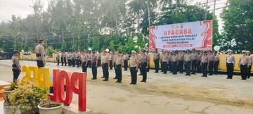 Kapolres Kaimana Pimpin Kenaikan Pangkat 37 Personel