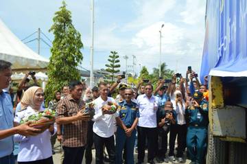 Ekspor Perdana Ubur-Ubur Buton Tembus Pasar Tiongkok