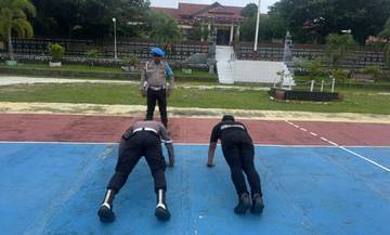 Propam Tegakkan Disiplin Anggota Polres Rote  Ndao