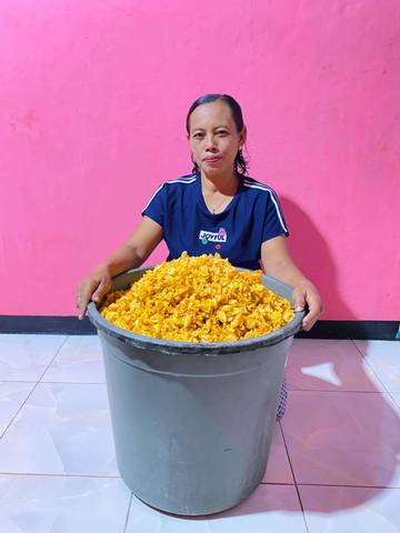 Pedas Manis Perjuangan Seorang Ibu Merintis Usaha Keripik