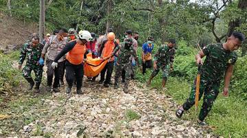 Dua Korban Bencana Longsor di Matim Berhasil Ditemukan 