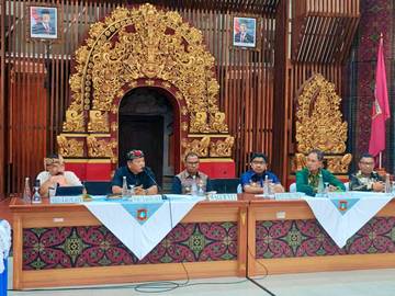 Bupati Sumba Timur Ikuti Dialog Wakil Gubernur NTT