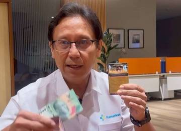 Menkes Imbau Ibu Tegur Suami Merokok