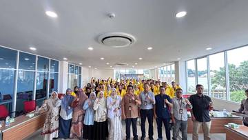 Seminar Kesehatan Mental PNL Tingkatkan Mutu Akademik