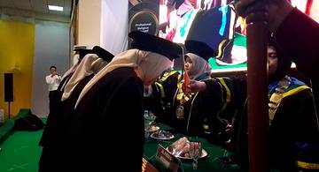 STIKes Darussalam Lhokseumawe Wisuda 400 Mahasiswa