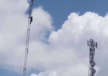 Diskominfo Aceh Utara Revitalisasi Jaringan Radio HT Pascabanjir