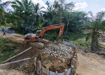 TNI Percepat Pembangunan Jembatan Bailey Tanah Jambo Aye