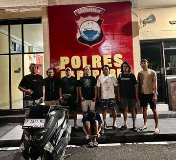 Seorang Pria Nekat Mencuri Batang Besi untuk Judol