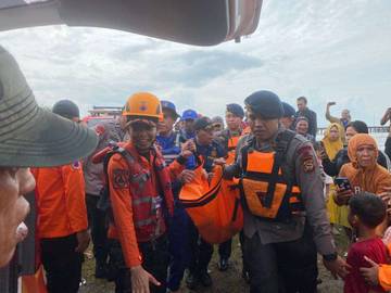 Bocah Lima tahun yang Terseret Ombak Ditemukan Meninggal Dunia