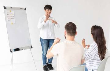 Strategi Bikin Presentasimu Lebih Hidup