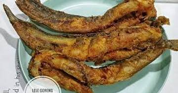 Gurihnya Lele Goreng, Pedasnya Sambal Terasi