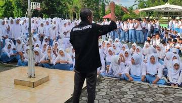 "Lao Lamba Sakolah", Rangsang Pemilih Pemula Tegakkan Demokrasi