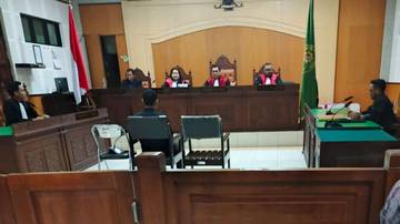 Pria Sumbawa Akui Korupsi Rp2,6 Miliar Dana KUR