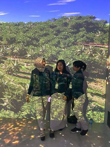 Menikmati Pengalaman Visual Imersif di Gedung Ruarasa