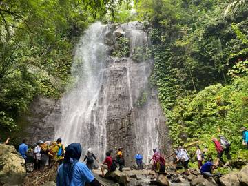Air Terjun Temburun Indah, Pesona Petualangan Bukittinggi Gunungsari