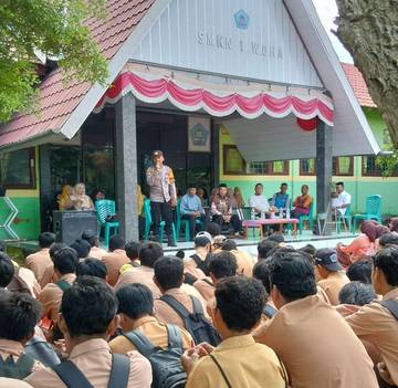 Tanamkan Disiplin Dini, Polres Bima Pembinaan Kamtibmas Pelajar