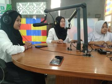 Tingkatkan Konsentrasi Belajar: Mendengar Musik atau Suasana Hening