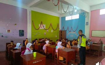 Polres Pelabuhan Belawan Laksanakan Program Polisi Sahabat Anak 