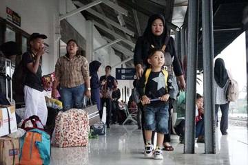 Libur Isra’ Miraj’ Kereta Api dibanjiri Penumpang