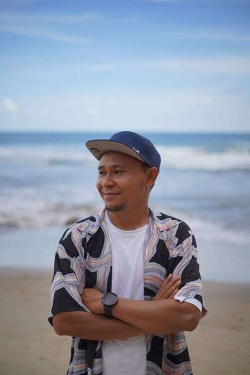 Nanz  lewat single keenam berjudul Tunggu Sa Kembali.