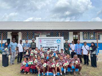 Satgas Pamtas Resmikan SD Inpres Bupul 13