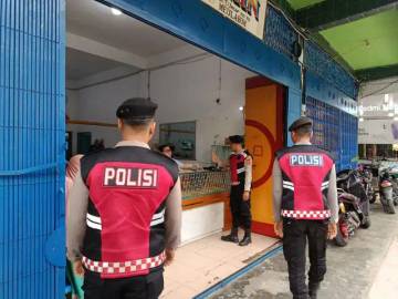 SatSamapta Polres Aceh Barat  Patroli di Kota Meulaboh 