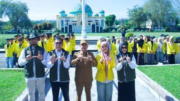 Bupati Aceh Jaya Lepas Mahasiswa KKN UTU Reguler