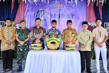 MAN 1 Aceh Barat Comsrat Berbasis Pengembangan Kompetensi 