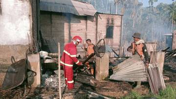  Dua Rumah Warga Lhok Malee Terbakar Woyla Barat