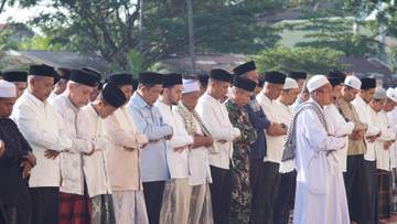 Karhutla Meluas, Pemkab Aceh Barat Gelar Salat Istisqa