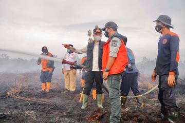 Bupati Aceh Barat Berkoordinasi dengan BNPB Terkait Karhutla