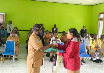 Serah Terima Jabatan Kepala Puskesmas Waghete
