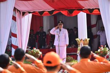 Pimpin Upacara HUT RI, Inilah Pesan Bupati Kobar