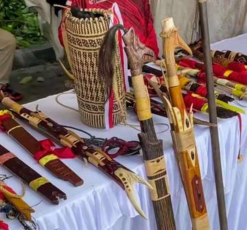 Pemerintah RI Usulkan Mandau Dayak Sebagai Warisan Dunia