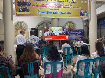 Ribuan Jemaat GKE Rajawali Ikuti Ibadah Tutup Tahun