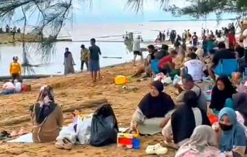 Waspada Kondisi Cuaca dan Kemunculan Buaya Tempat Wisata