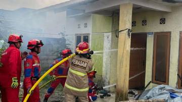 Rumah Warga Sebaru Ludes Dilalap si Jago Merah