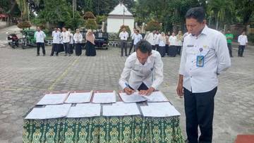 DLH Kobar Segarkan Pejabat Administrator dan Pengawas