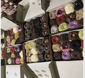 Jelang Natal Geliat Penjualan Kue di Kota palu