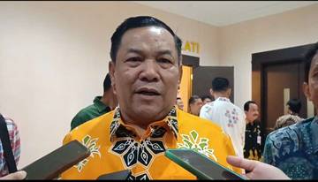 Plt Gubri Sampaikan Duka Mendalam untuk Korban Banjir