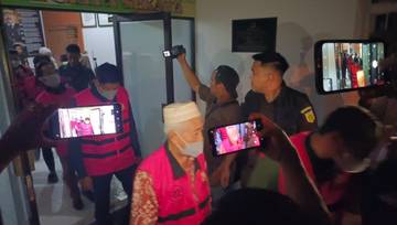 Kejari Pelalawan Tahan Mafia Pupuk Bersubsidi