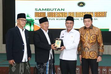 Wagub Kalbar Dorong Pesantren Jadi Pilar Persatuan Bangsa