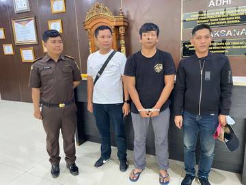 Kejari Pontianak Amankan Terpidana Kasus Perbankan