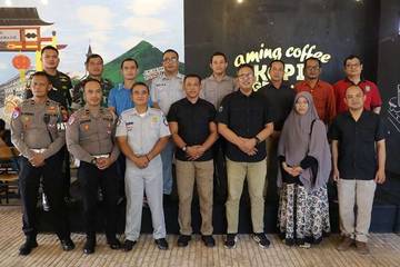 Pemkot Tetapkan Angkutan Wisata Berstandar Keselamatan